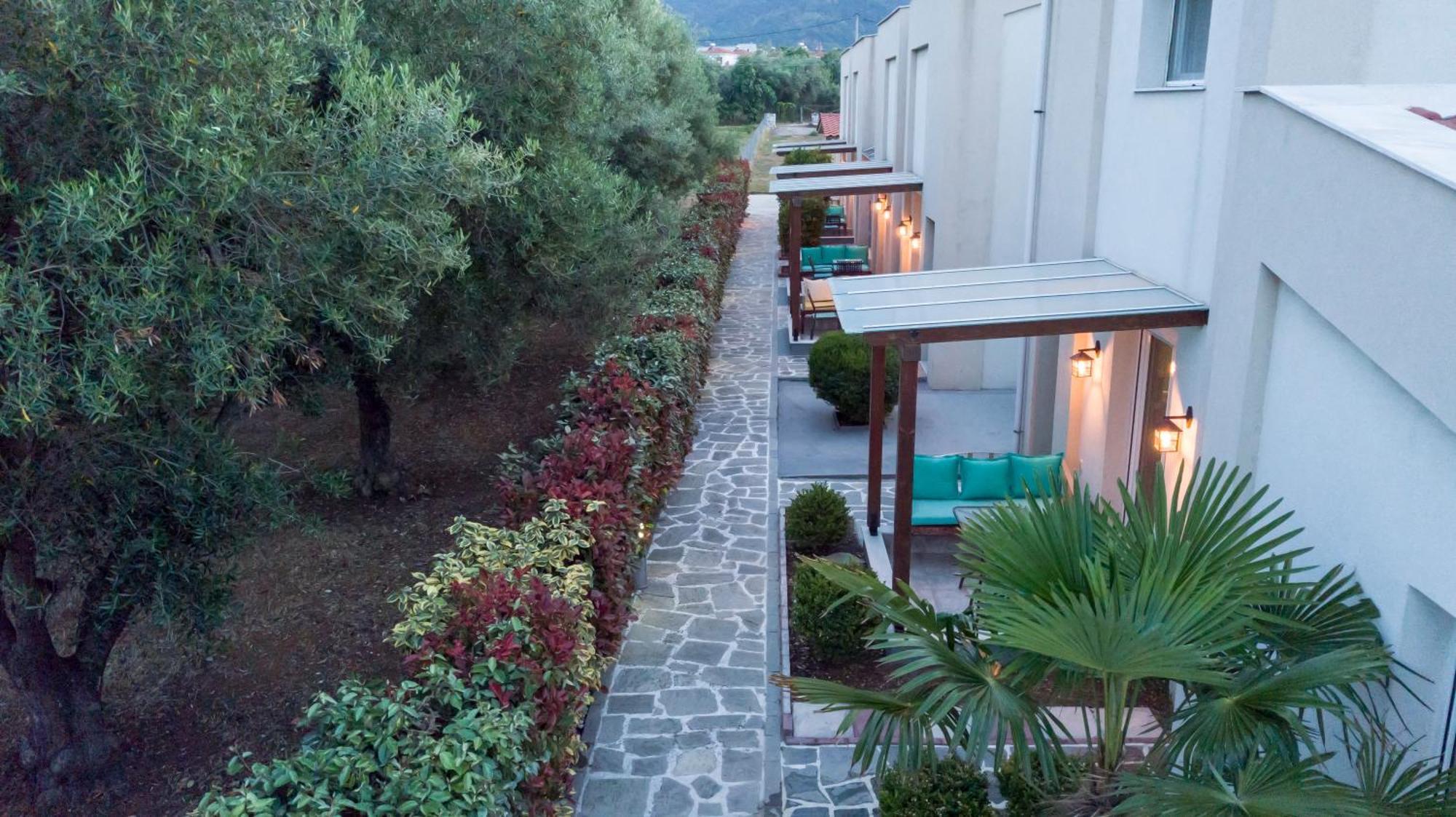 Thalassa Apartments Скала Потамияс Екстериор снимка